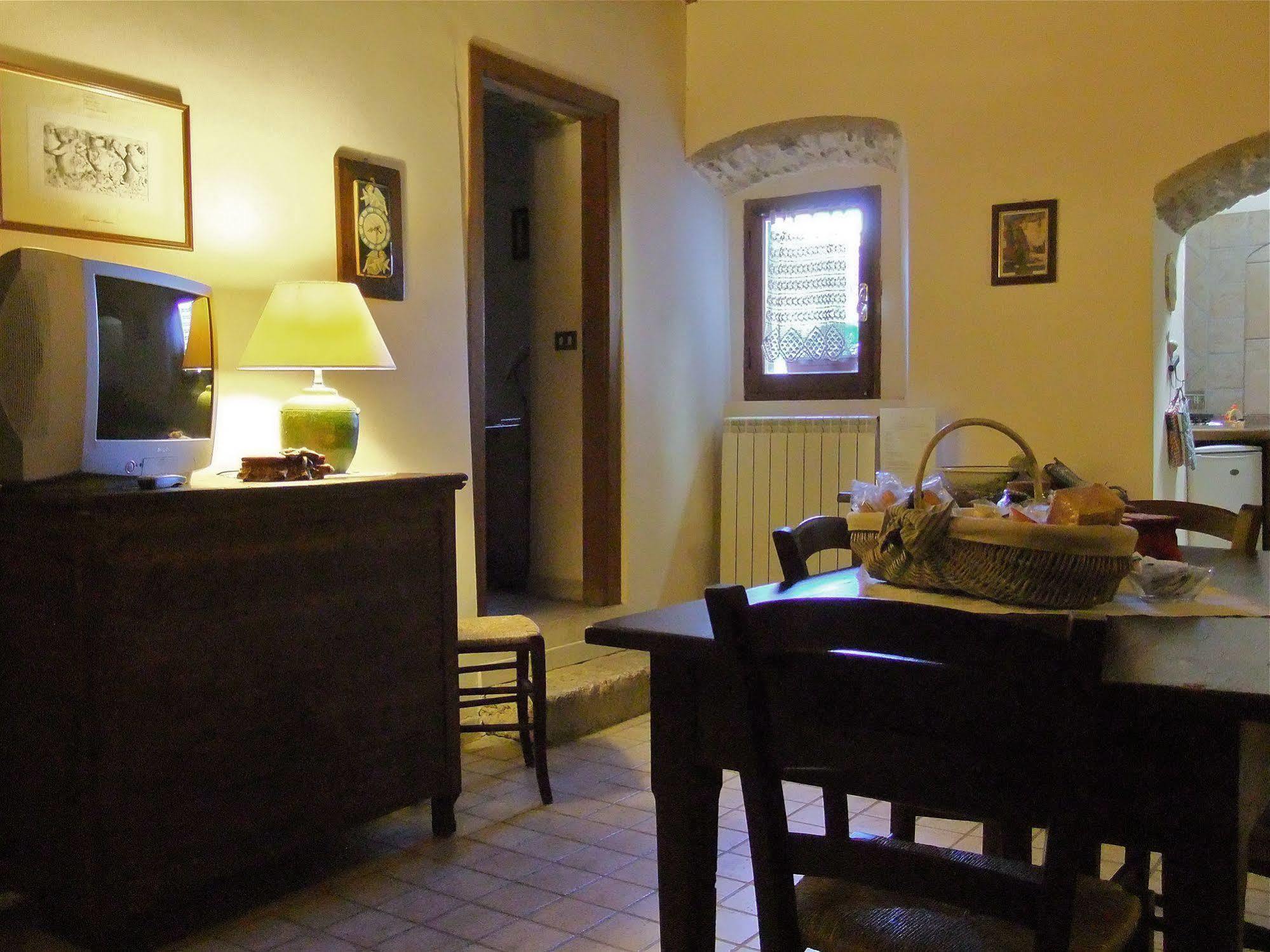Aparthotel Residenza La Torre Santo Stefano Di Sessanio Exteriér fotografie