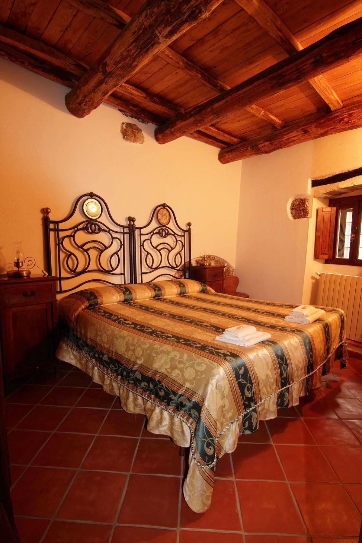 Aparthotel Residenza La Torre Santo Stefano Di Sessanio Exteriér fotografie