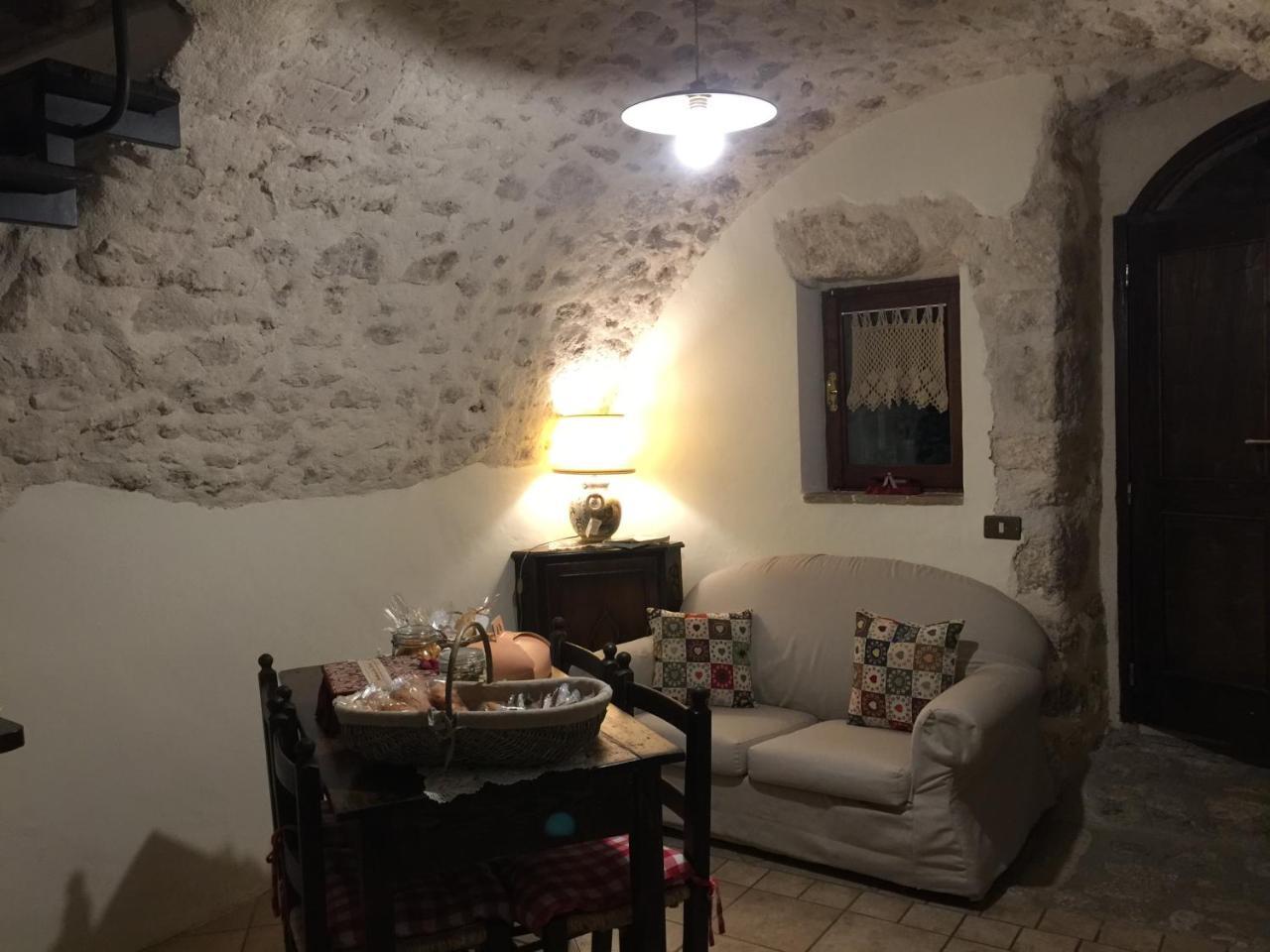 Aparthotel Residenza La Torre Santo Stefano Di Sessanio Exteriér fotografie